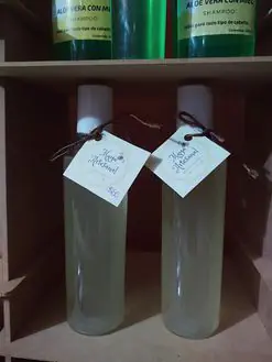 Shampoo de manzanilla y miel melipona  - Imagen 1